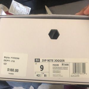 Ivy park nite joggers in white/ cream